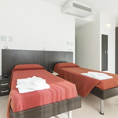 Sharing Hotel 3*