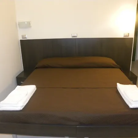 Sharing Szálloda 3*