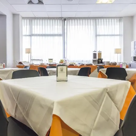 Hotel Sharing 3*